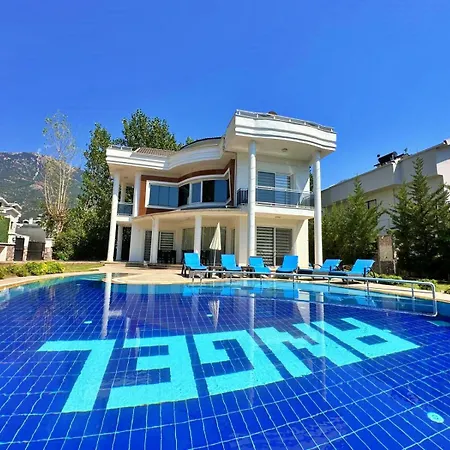 Valey Villa